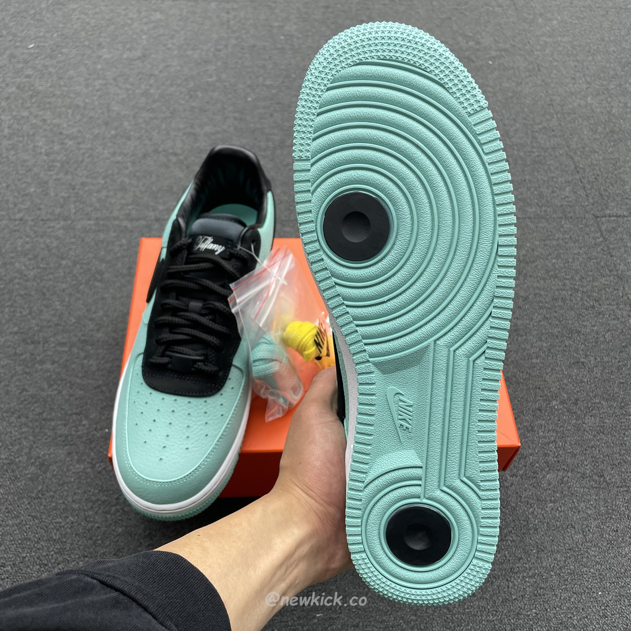 Nike Air Force 1 Low Tiffany 1837 Dz1382 002 (10) - newkick.vip